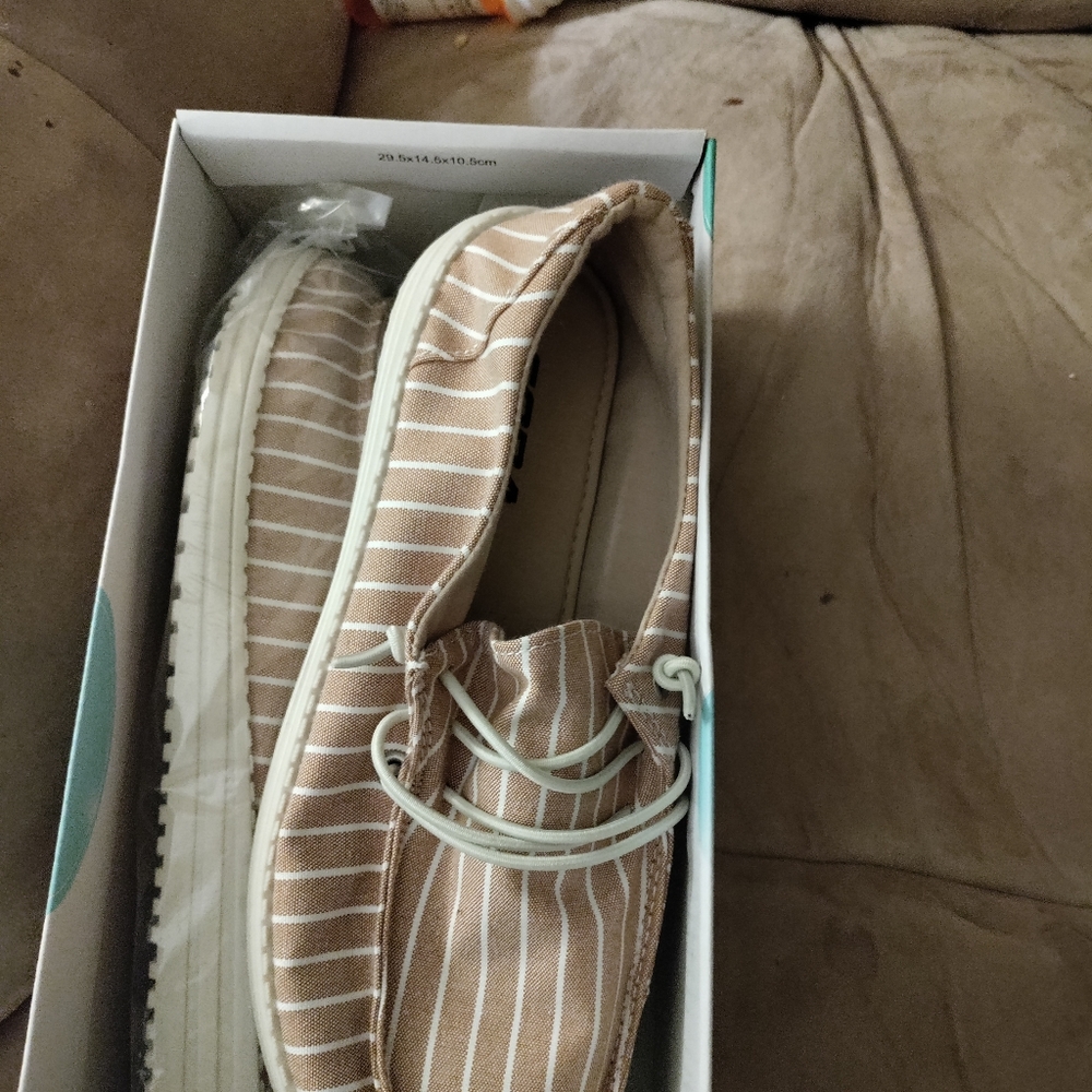 Slip on shoes